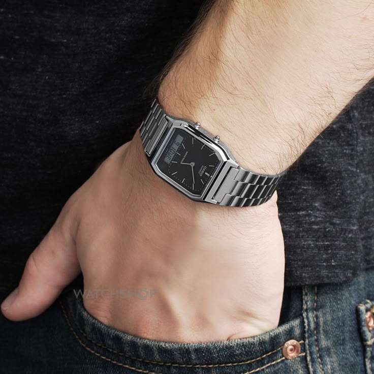 Relógio CASIO  Essential quartzo