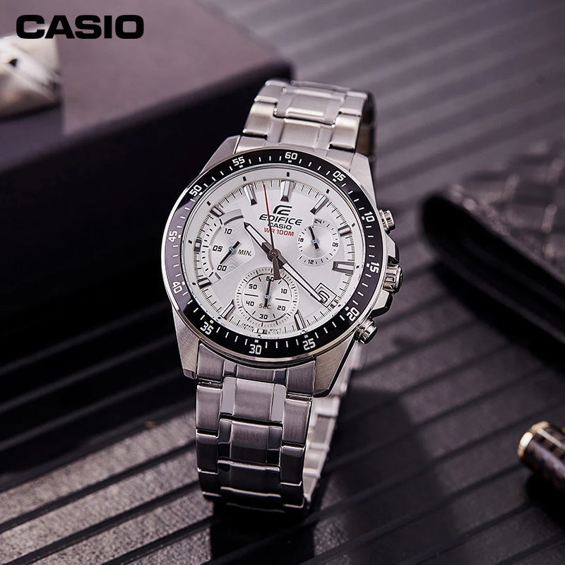 Relógio Casio com Cronógrafo em Aço Inoxidável Multifuncional