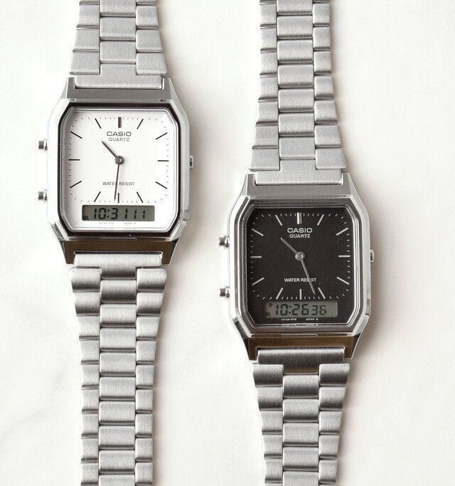 Relógio CASIO  Essential quartzo